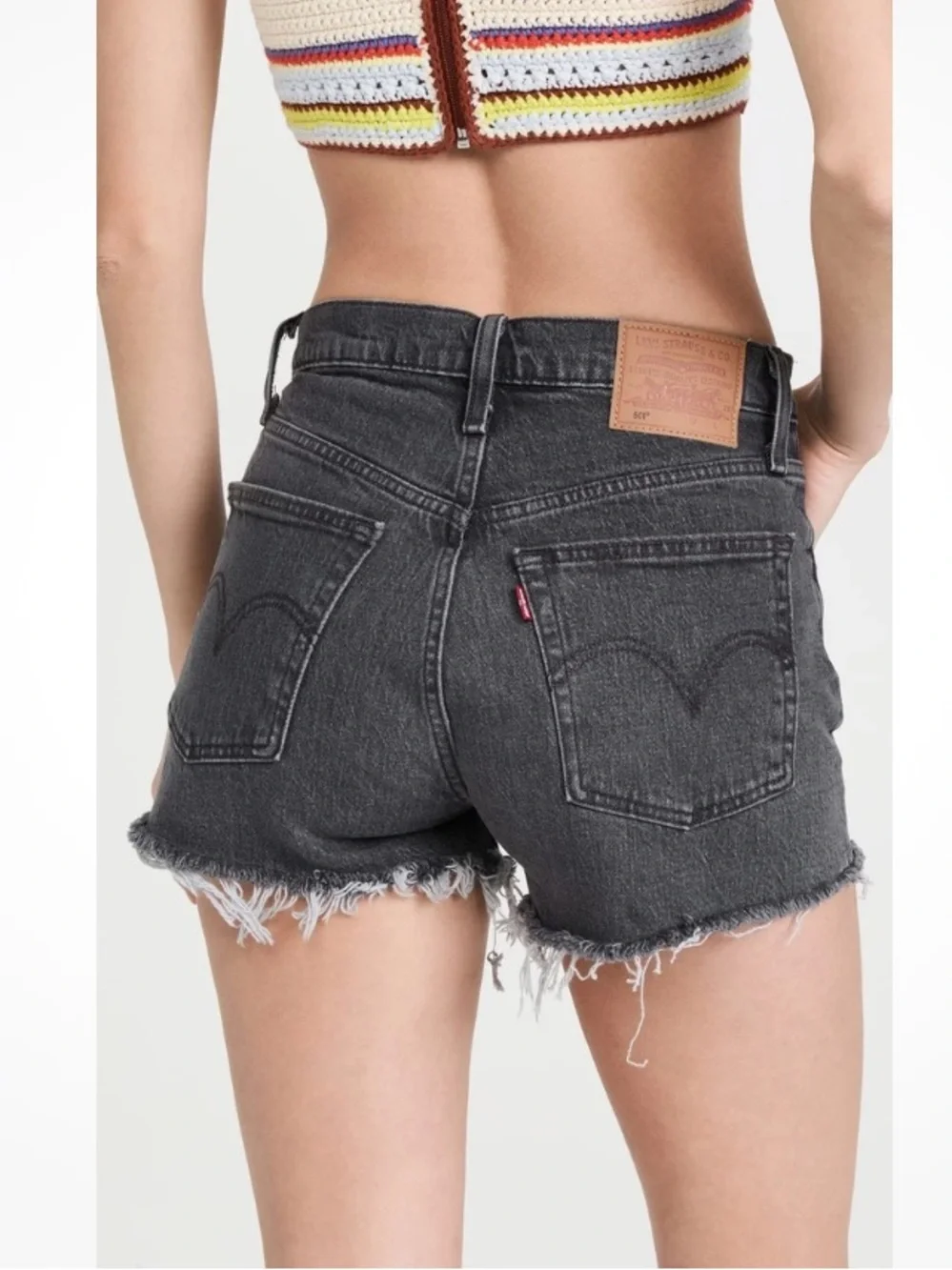Levi's Women's Premium 501 Original, Cabo Rise Short-Black‎ size 26 - Picture 2 of 11